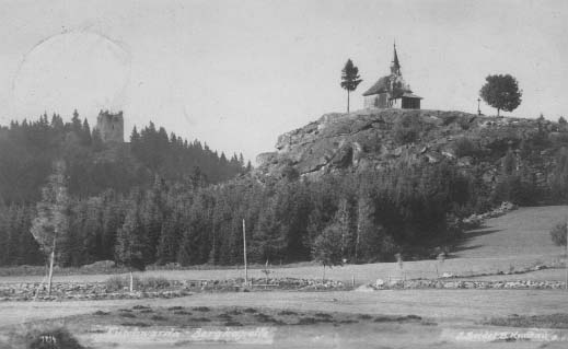 Kaple s hradem Kunvart  r.1930